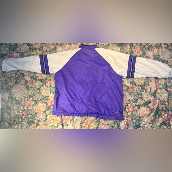 NIKE 90S VINTAGE WINDBREAKER - Picture 2 of 9
